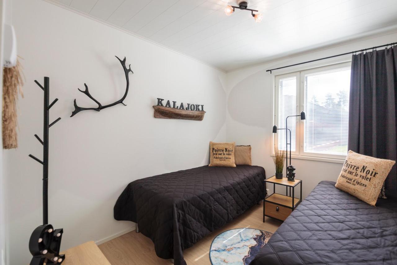 Apartment Tuomenkartano B1 Iso Huoneisto Saunalla 칼라조키 외부 사진
