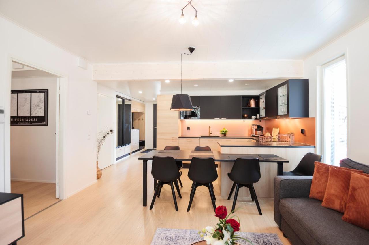 Apartment Tuomenkartano B1 Iso Huoneisto Saunalla 칼라조키 외부 사진